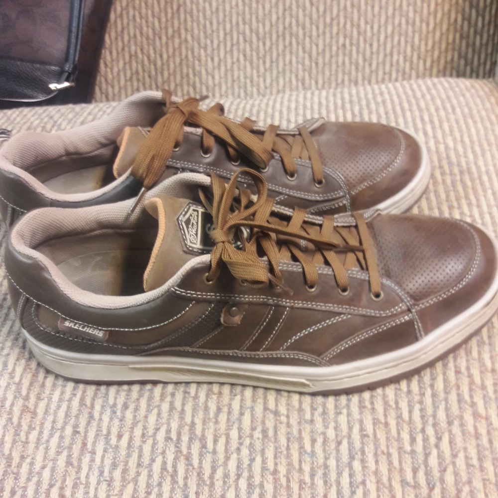 Mens Skechers shoes - Picture 4 of 6